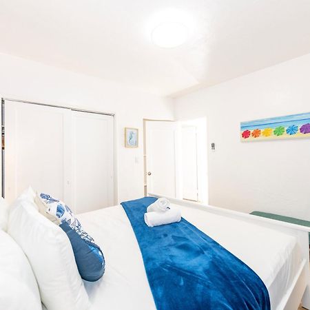 הוליווד Tropic Isle Boutique Hotel מראה חיצוני תמונה