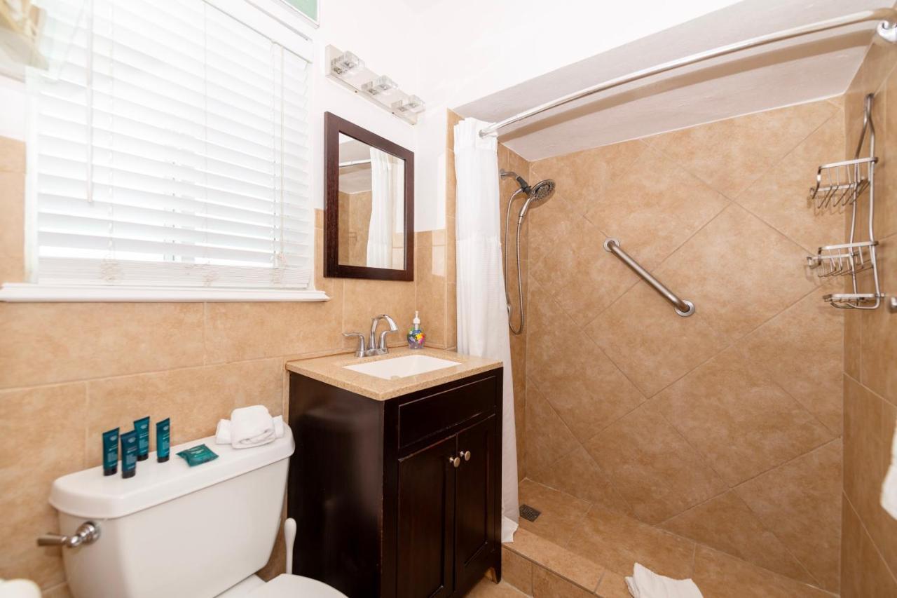 הוליווד Tropic Isle Boutique Hotel מראה חיצוני תמונה